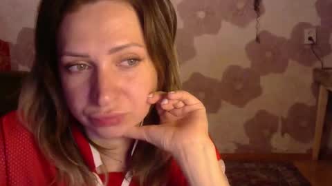 Queen Daenerys online show from 10, 9, 2025