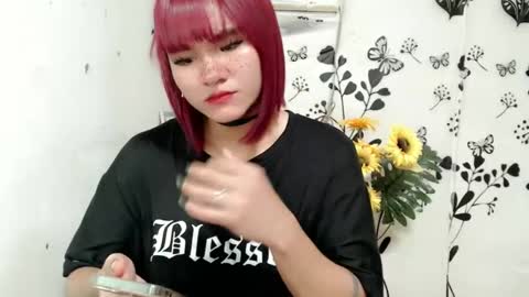 Snapshot of queen_elicktra chatting on 30, 1, 2025 JOY online show from 30, 1, 2025