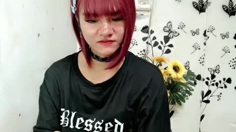 Snapshot of queen_elicktra chatting on 4, 2, 2025 JOY online show from 4, 2, 2025