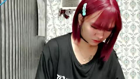 Snapshot of queen_elicktra chatting on 11, 10, 2025 JOY online show from 11, 10, 2025