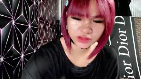 Snapshot of queen_elicktra chatting on 26, 11, 2025 JOY online show from 26, 11, 2025