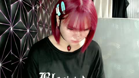Snapshot of queen_elicktra chatting on 11, 6, 2026 JOY online show from 11, 6, 2026