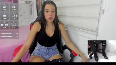 Snapshot of queen_findom chatting on 12, 3, 2025 GIVE ME YOUR MONEY online show from 12, 3, 2025
