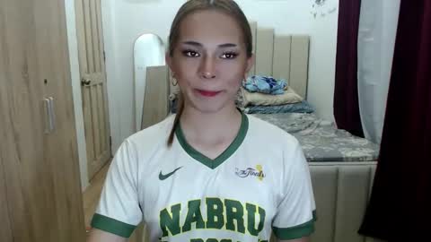 Snapshot of queen_heart0 chatting on 15, 2, 2026 shawny online show from 15, 2, 2026