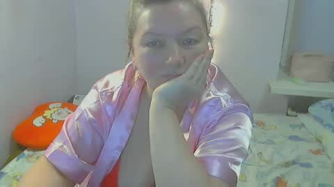 queen_jane8 online show from 18, 12, 2024
