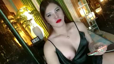 Snapshot of queen_kendalx19 chatting on 17, 4, 2026 Kendal online here from 6am-3pm philippine time online show from 17, 4, 2026
