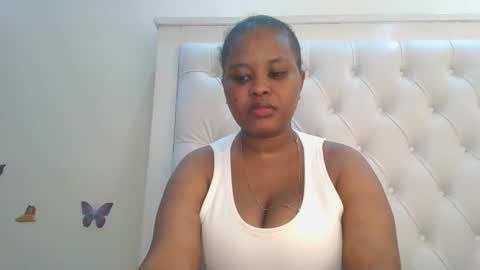 Snapshot of queen_kikih chatting on 19, 1, 2026 Queen kikih online show from 19, 1, 2026