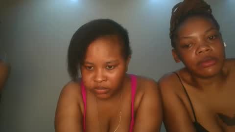 Snapshot of queen_kikih chatting on 3, 2, 2026 Queen kikih online show from 3, 2, 2026