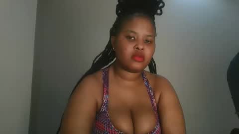 Snapshot of queen_kikih chatting on 18, 2, 2026 Queen kikih online show from 18, 2, 2026