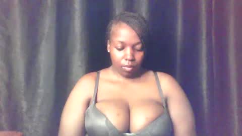 Snapshot of queen_melanine chatting on 29, 5, 2026 QUEEN online show from 29, 5, 2026