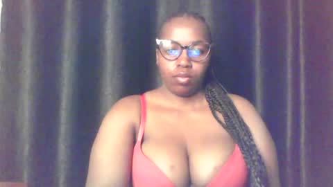 Snapshot of queen_melanine chatting on 14, 6, 2026 QUEEN online show from 14, 6, 2026