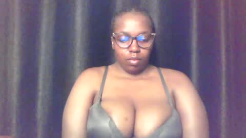 Snapshot of queen_melanine chatting on 9, 7, 2026 QUEEN online show from 9, 7, 2026