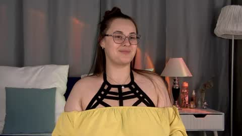 Monica online show from 23, 7, 2026