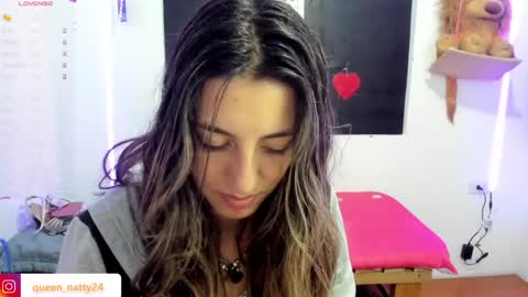 queen_natttyy online show from 10, 1, 2025