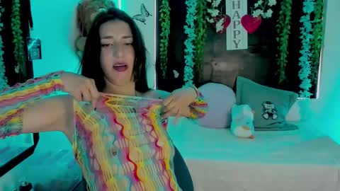 queen_natttyy online show from 5, 3, 2026