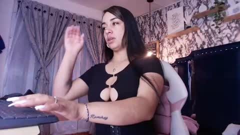 QueenNyx online show from 26, 6, 2026
