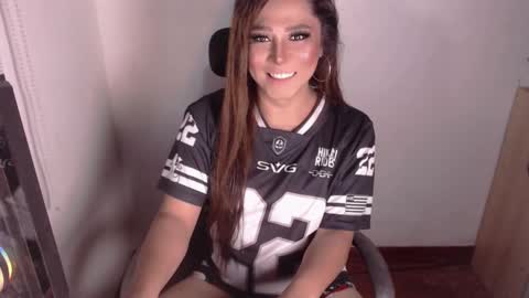 Snapshot of queen_of_all_queens chatting on 10, 9, 2025 samantha online show from 10, 9, 2025