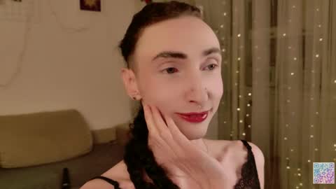 queen_of_tease online show from 11, 4, 2026
