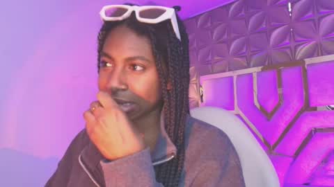   online show from 22, 3, 2026