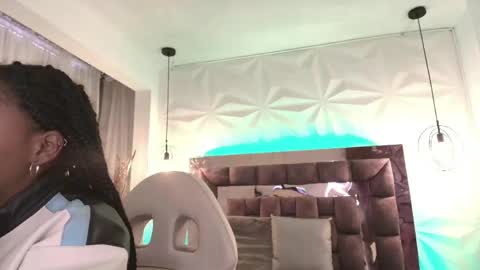   online show from 23, 5, 2026