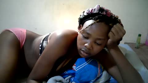 queen_slender online show from 24, 7, 2026