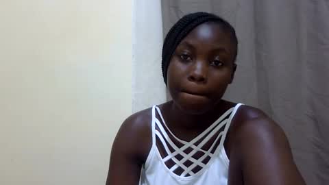 queen_zari1 online show from 11, 6, 2026