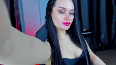 Snapshot of queenaliss chatting on 10, 12, 2024 Your world and the universe Aliss online show from 10, 12, 2024