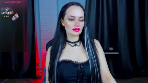 Snapshot of queenaliss chatting on 21, 12, 2024 Your world and the universe Aliss online show from 21, 12, 2024