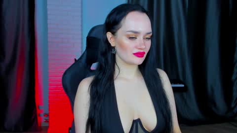 Snapshot of queenaliss chatting on 9, 1, 2025 Your world and the universe Aliss online show from 9, 1, 2025