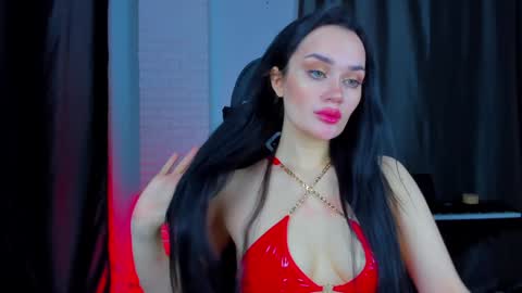 Snapshot of queenaliss chatting on 26, 1, 2025 Your world and the universe Aliss online show from 26, 1, 2025