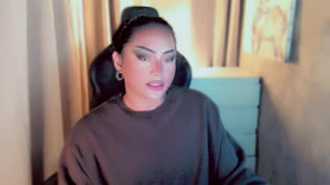 Snapshot of queenarthalia chatting on 13, 9, 2025 ARTHA online show from 13, 9, 2025