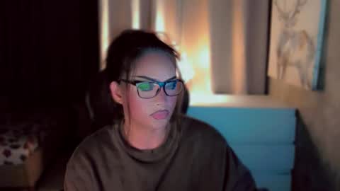 Snapshot of queenarthalia chatting on 17, 1, 2026 ARTHA online show from 17, 1, 2026