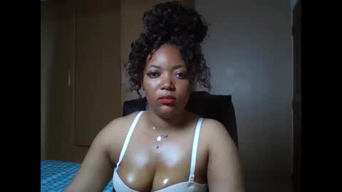 Queenbebony2 online show from 4, 5, 2026