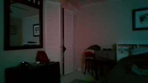 Snapshot of queenbee6269 chatting on 11, 12, 2024 queenbee6269 online show from 11, 12, 2024