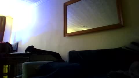 Snapshot of queenbee6269 chatting on 3, 2, 2025 queenbee6269 online show from 3, 2, 2025