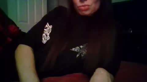 Snapshot of queenbee6269 chatting on 17, 2, 2025 queenbee6269 online show from 17, 2, 2025