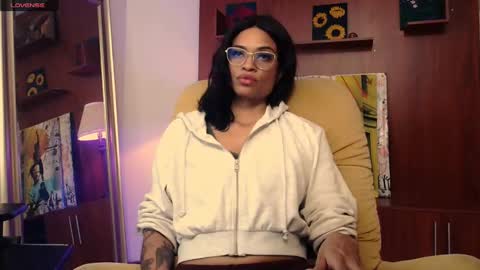 Snapshot of queendom_ing chatting on 11, 2, 2025 Sweet Goddess online show from 11, 2, 2025