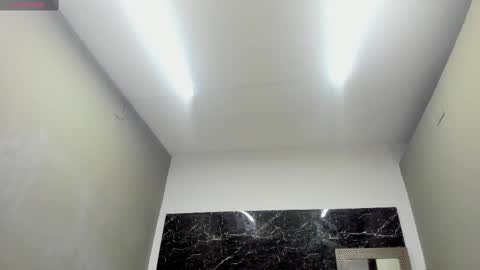 queenie_quinn09 online show from 12, 3, 2025