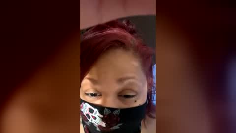 Snapshot of queeniequinn chatting on 2, 7, 2026 queeniequinn online show from 2, 7, 2026