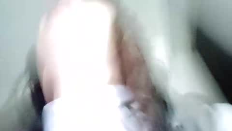 Snapshot of queenjenn__ chatting on 16, 10, 2025 QUEENJEENN online show from 16, 10, 2025