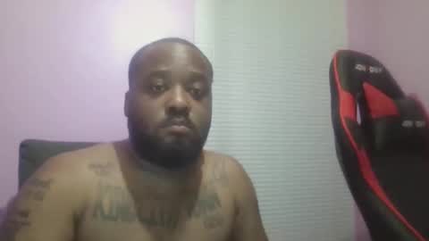 Snapshot of queenking55 chatting on 15, 4, 2026 Queen N King Fun Night online show from 15, 4, 2026