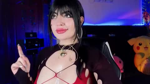 Snapshot of queenlamia chatting on 7, 11, 2025 Taurus online show from 7, 11, 2025