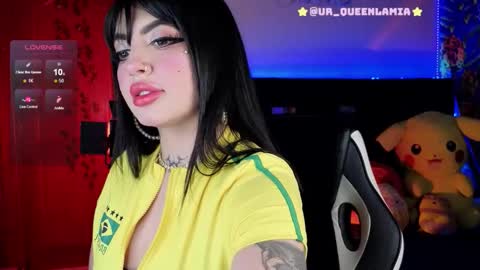 Snapshot of queenlamia chatting on 23, 11, 2025 Taurus online show from 23, 11, 2025