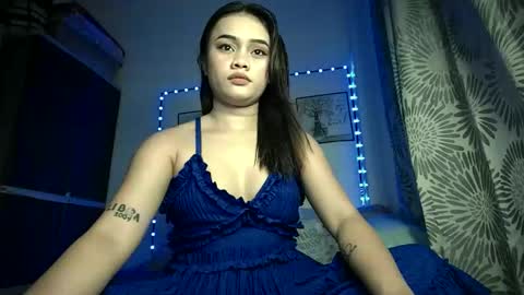 Snapshot of queenliyahxx chatting on 3, 10, 2025 liyaaahhhh here online show from 3, 10, 2025