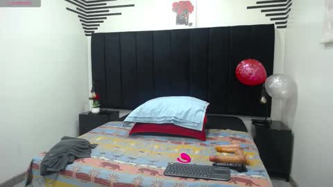 VickyBoobss online show from 5, 1, 2026