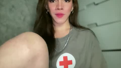 Snapshot of queenn_xxx chatting on 20, 12, 2025 QUEEN online show from 20, 12, 2025