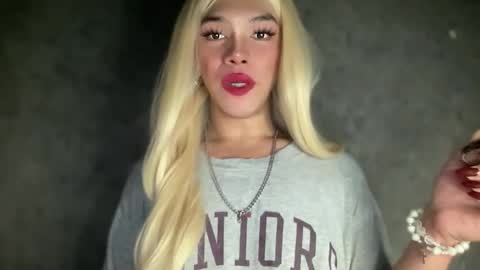 Snapshot of queenn_xxx chatting on 10, 2, 2026 QUEEN online show from 10, 2, 2026