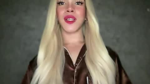 Snapshot of queenn_xxx chatting on 12, 2, 2026 QUEEN online show from 12, 2, 2026