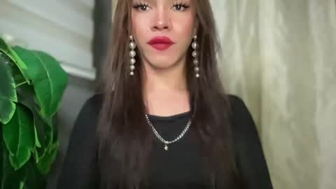 Snapshot of queenn_xxx chatting on 27, 2, 2026 QUEEN online show from 27, 2, 2026