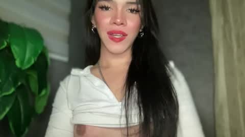 Snapshot of queenn_xxx chatting on 21, 3, 2026 QUEEN online show from 21, 3, 2026